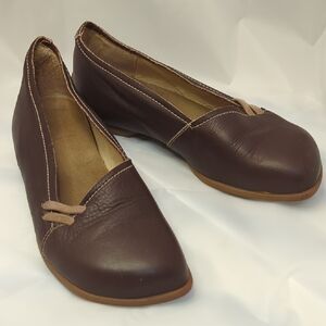 Fluevog Brown Leather Flats - Peacemaker Ananda